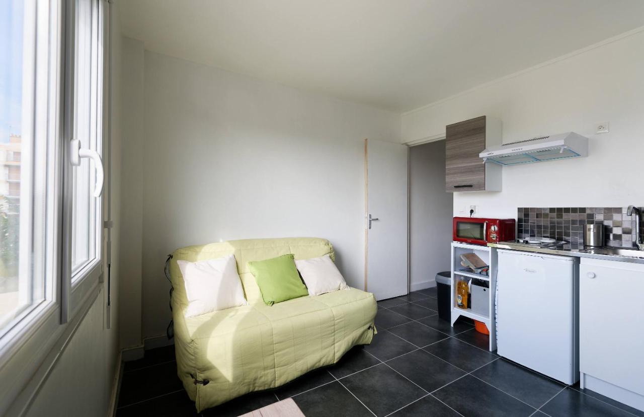 Appartement A 300 Metres De La Gare Et 25 Minutes De Paris En Train *
